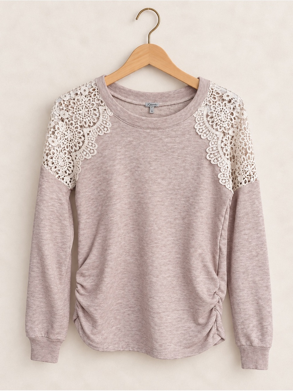Kismet Lace-Shoulder Crewneck Sweatshirt with Side Ruching / Neutral Fall Basic